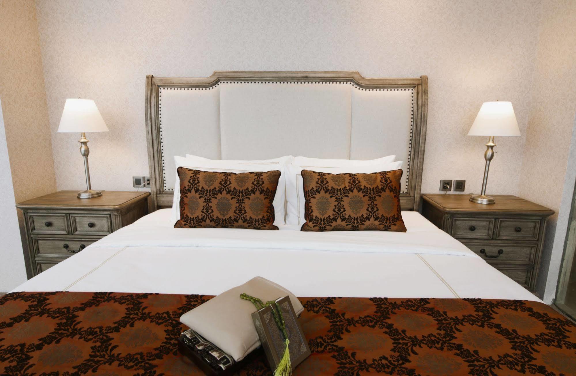 Cinnamon Hotel Boutique Syariah Tutugan Eksteriør billede